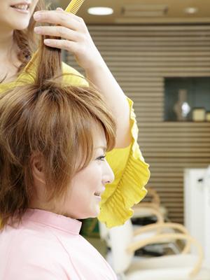 銀座の美容サロンでドライヘッドスパ